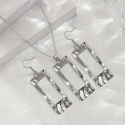Lxalry Gold-Toned Hammered Geometric Jewelry Set, Recycled Alloy Necklace & Earrings For Women, Eco-Friendly Hypoallergenic Accessories For Daily Party Formal sandrabazar..